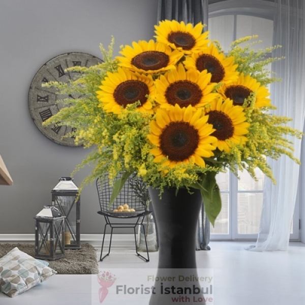 Sonnenblumen in Vase Resim 2