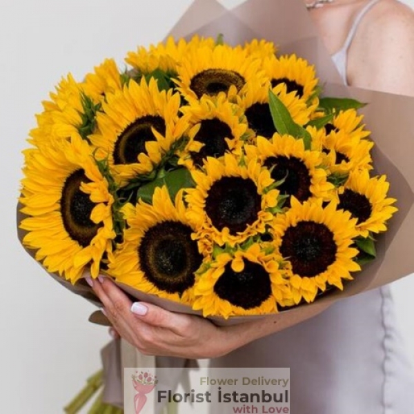 20 Sonnenblumenstrauß