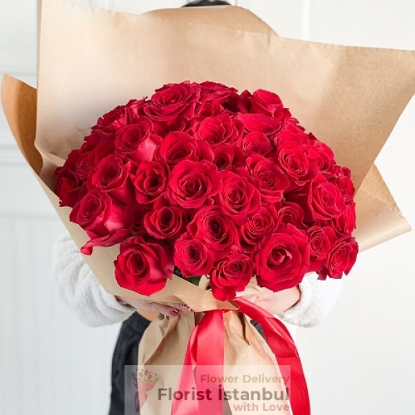 Blumenstrauß aus 35 roten Rosen Resim 1